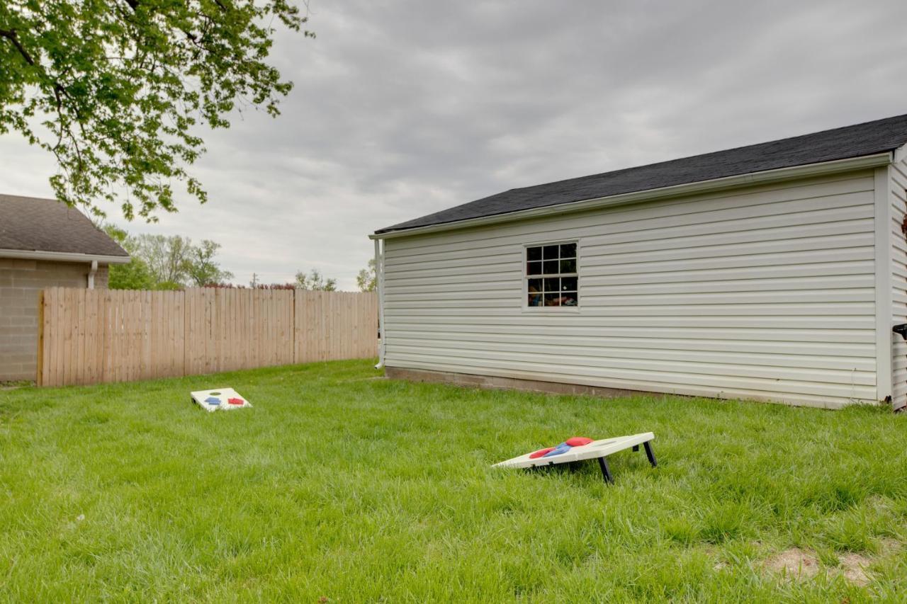 Modern Family Home In Mason With Backyard And Fire Pit מראה חיצוני תמונה